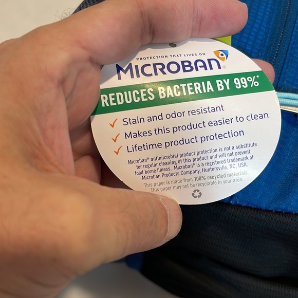 Arctic zone lunch bag with lock and lock storage with ice packs - Picture 14 of 14